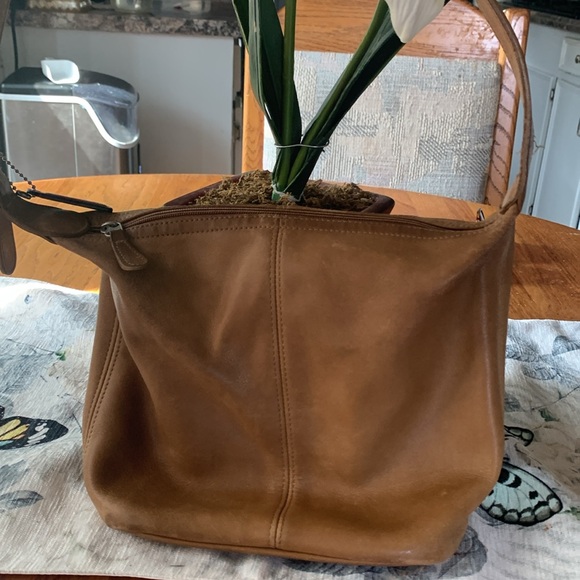 Vintage Coach Leather 4148 Mini Bucket Bag.  Made in the USA - Picture 3 of 8